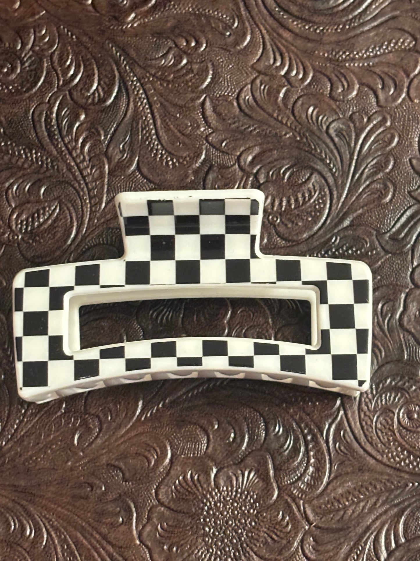 Checker hair clip B&W
